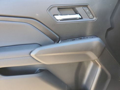 New 2025 GMC Canyon Elevation image 17