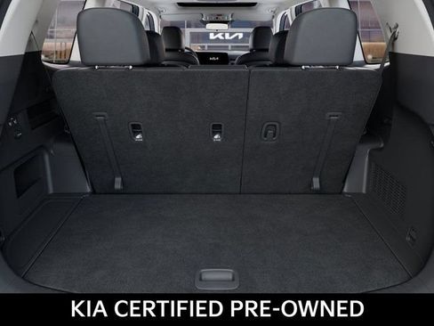 Certified 2025 Kia Telluride S FWD image 19