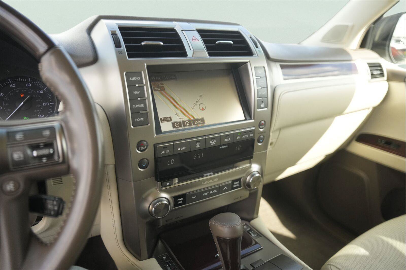 Used 2019 Lexus GX 460 Premium w/ Premium Package AWD/4WD image 27