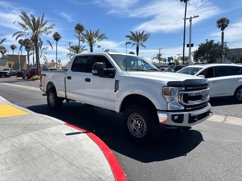 Used 2022 Ford F350 XLT w/ XLT Value Package AWD/4WD image 37