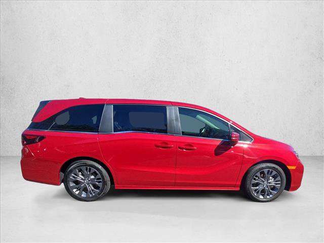 Used 2026 Honda Odyssey Touring image 4