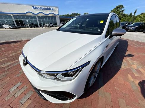 Used 2024 Volkswagen Golf R AWD/4WD image 24