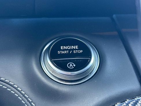 Used 2022 Mercedes-Benz SL 55 AMG 4MATIC image 24