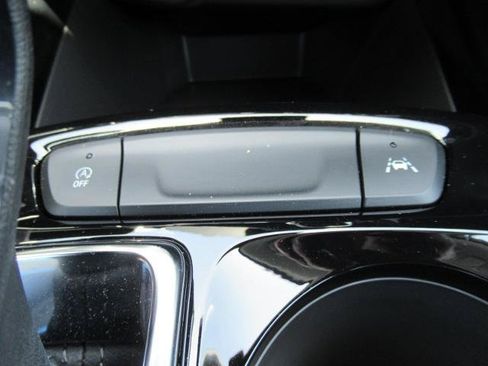 Used 2026 Chevrolet Trax ACTIV w/ Driver Confidence Package FWD image 26