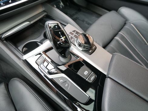 Used 2019 BMW 540i xDrive AWD/4WD image 21