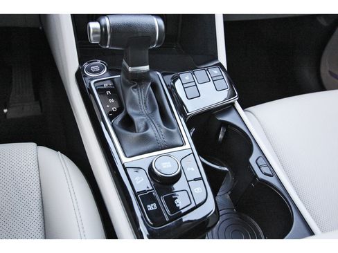 Certified 2023 Kia Sportage EX FWD image 30