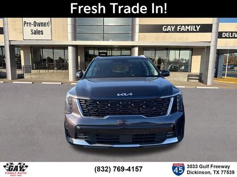 Certified 2025 Kia Sorento SX image 6