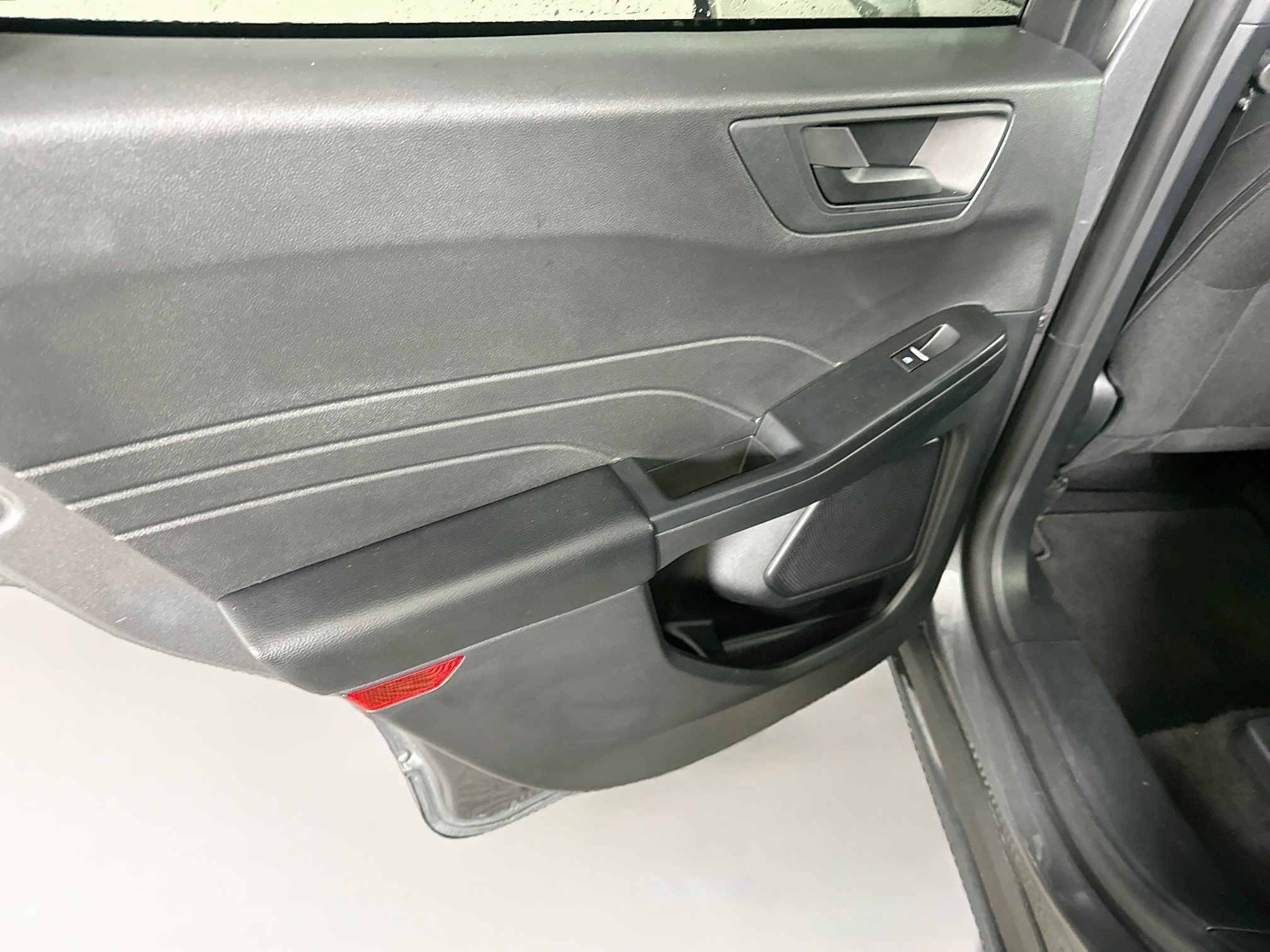 Used 2025 Ford Escape Active FWD image 26