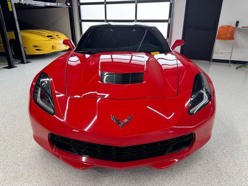 Used 2014 Chevrolet Corvette Stingray Coupe RWD image 6