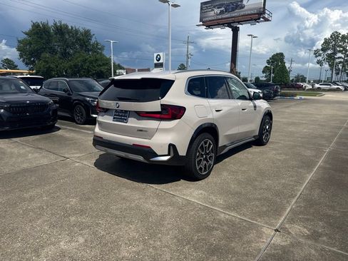 New 2026 BMW X1 xDrive28i w/ Convenience Package AWD/4WD image 5