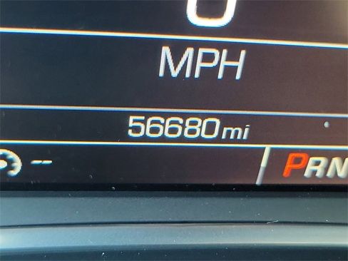 Used 2018 Chevrolet Traverse LT image 23