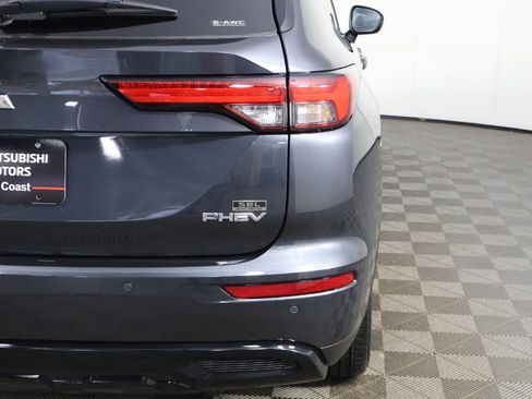 New 2025 Mitsubishi Outlander SEL Black Edition image 20