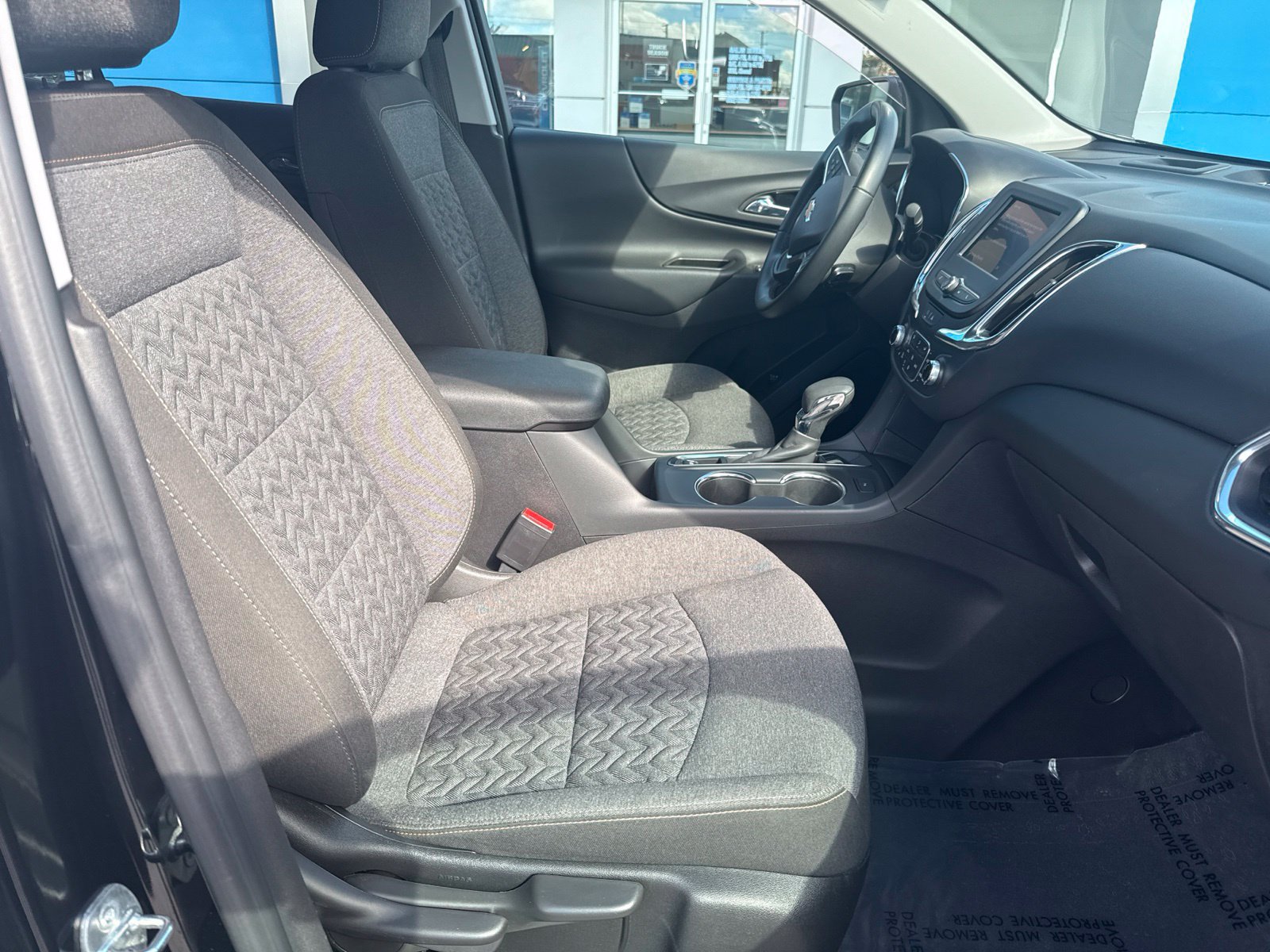 Used 2023 Chevrolet Equinox LT FWD image 15
