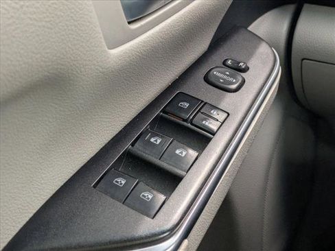 Used 2017 Toyota Camry LE image 15