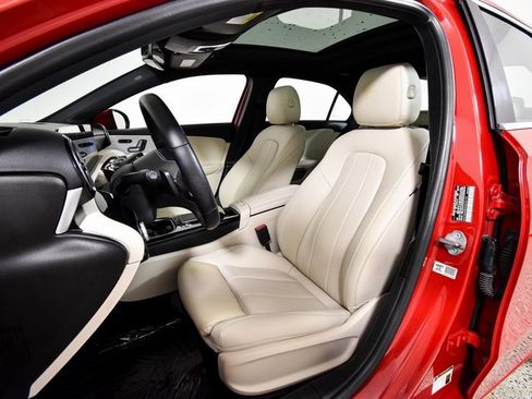 Used 2019 Mercedes-Benz A 220 4MATIC image 4