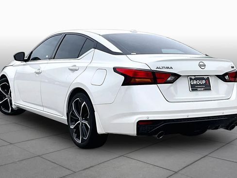 Certified 2024 Nissan Altima 2.5 SR w/ SR Premium Package FWD image 12