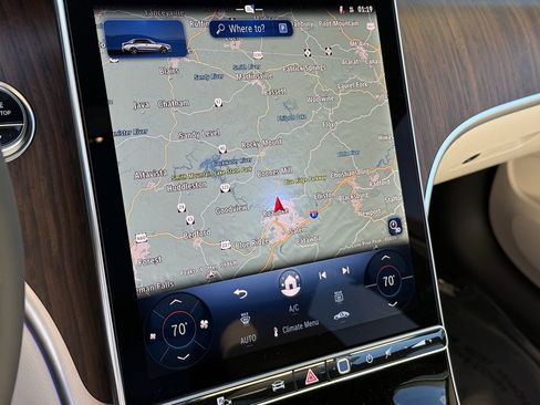 New 2026 Mercedes-Benz C 300 4MATIC Sedan image 19