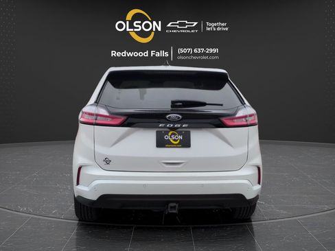 Used 2024 Ford Edge ST-Line w/ Class II Trailer Tow Package AWD/4WD image 4