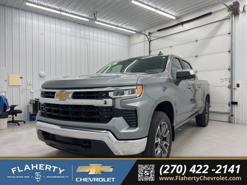 Used 2024 Chevrolet Silverado 1500 LT image 6