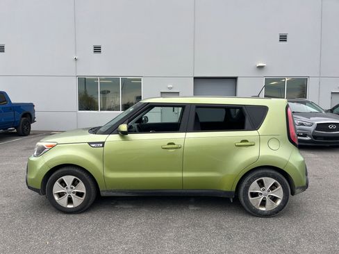 Used 2016 Kia Soul Base image 5