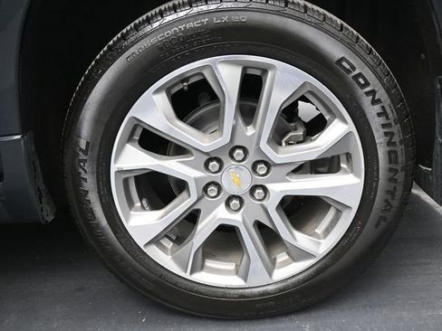Used 2019 Chevrolet Traverse Premier AWD/4WD image 12