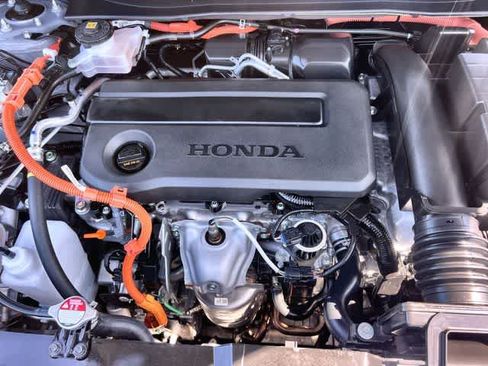 Used 2026 Honda CR-V Sport-L image 10