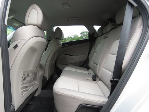 Used 2016 Hyundai Tucson Eco AWD/4WD image 19