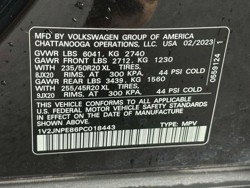 Used 2023 Volkswagen ID.4 Pro S Plus image 25