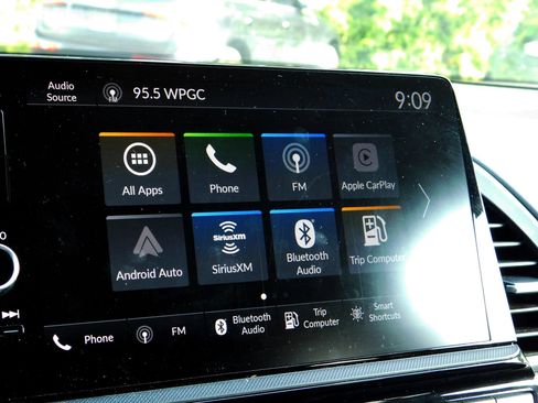 Used 2025 Honda Odyssey EX-L image 21