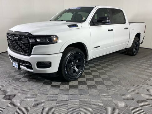 New 2026 RAM 1500 Big Horn AWD/4WD image 4