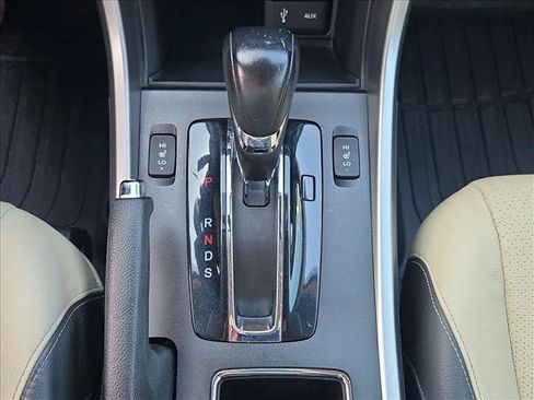Used 2015 Honda Accord EX-L image 12