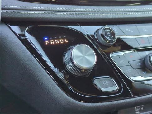 New 2026 Chrysler Pacifica Select image 33