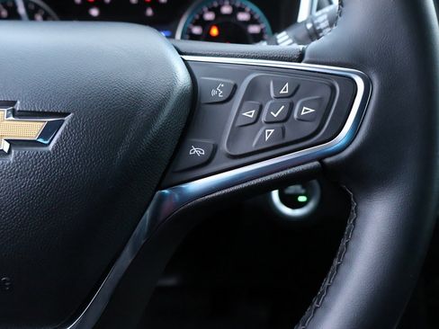 Used 2024 Chevrolet Equinox LT w/ LPO, Floor Liner Package image 38