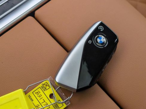 New 2026 BMW X7 xDrive40i image 30