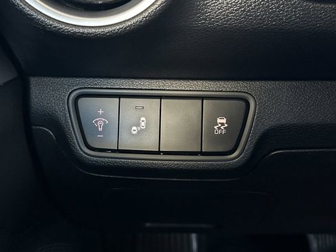 Used 2023 Kia Forte LXS w/ LXS Technology Package image 24