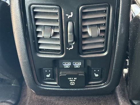 Used 2018 Dodge Durango GT w/ Premium Group AWD/4WD image 23