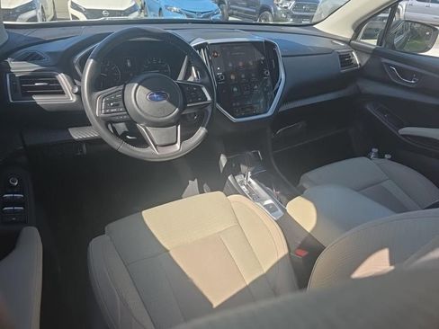 Used 2023 Subaru Ascent Premium w/ Convenience Package AWD/4WD image 2