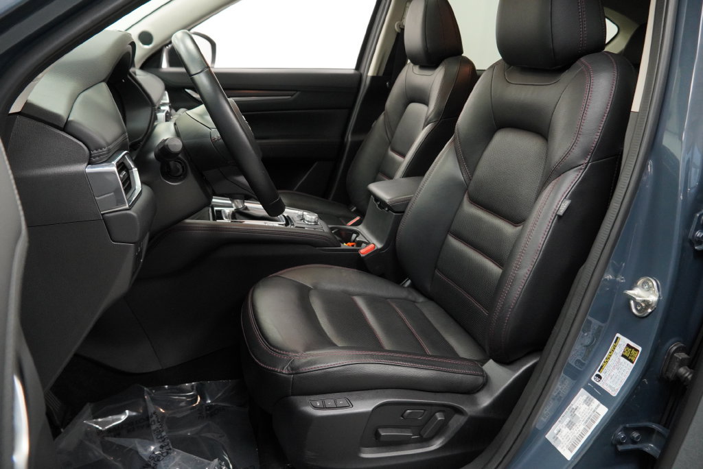 Used 2025 MAZDA CX-5 Carbon Edition AWD/4WD image 3