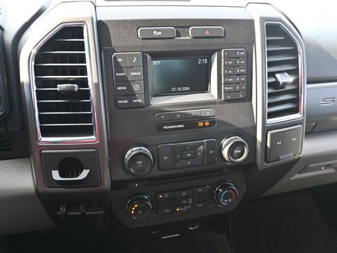 Used 2017 Ford F250 XLT image 14