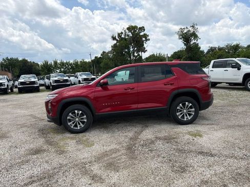 New 2026 Chevrolet Equinox LT w/ Safety and Technology Package FWD image 4