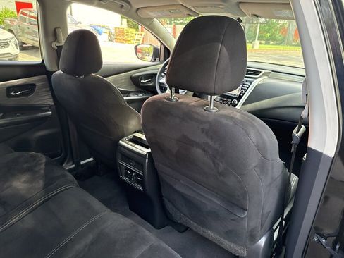 Used 2018 Nissan Murano S AWD/4WD image 30