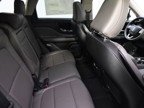 New 2026 Lincoln Corsair Reserve w/ Jet Appearance Package image 18