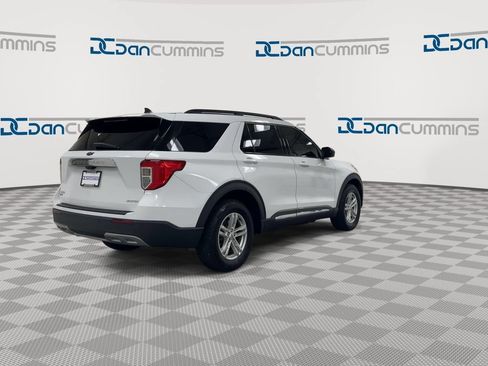 Used 2023 Ford Explorer XLT w/ Equipment Group 202A AWD/4WD image 8