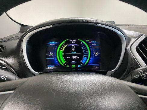 Used 2017 Chevrolet Volt LT image 18