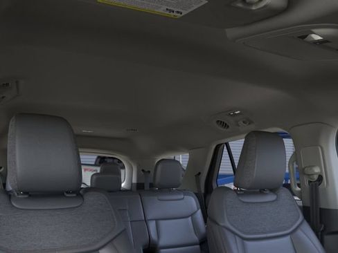 New 2026 Ford Explorer Active w/ Active Comfort Package AWD/4WD image 23