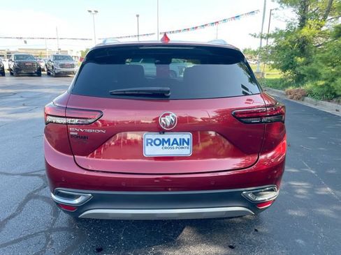 Used 2023 Buick Envision Essence AWD/4WD image 4