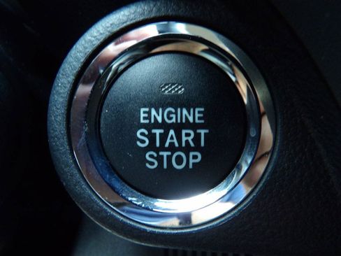 Used 2024 Subaru Crosstrek 2.0i Premium AWD/4WD image 20