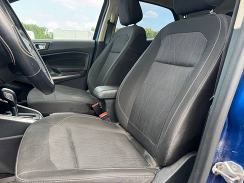 Used 2019 Ford EcoSport SE AWD/4WD image 11
