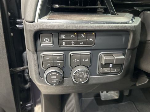 Used 2026 Chevrolet Tahoe Z71 w/ Z71 Off-Road Package image 13