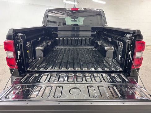 New 2026 Ford Maverick XLT w/ XLT Luxury Package image 13